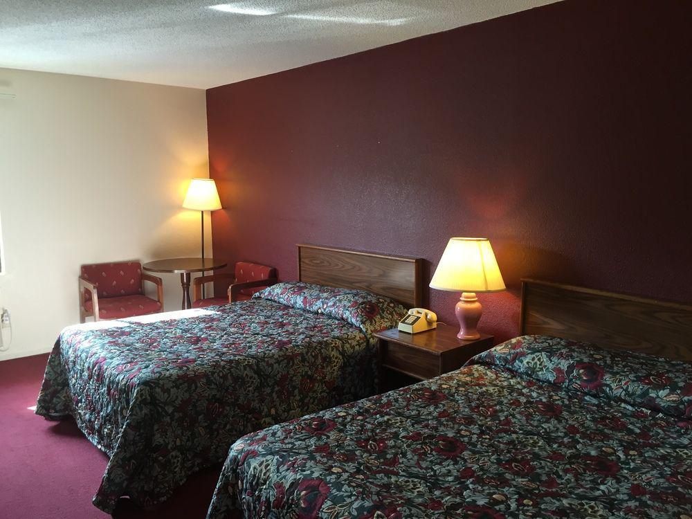 Red Roof Inn Hillsville Eksteriør billede