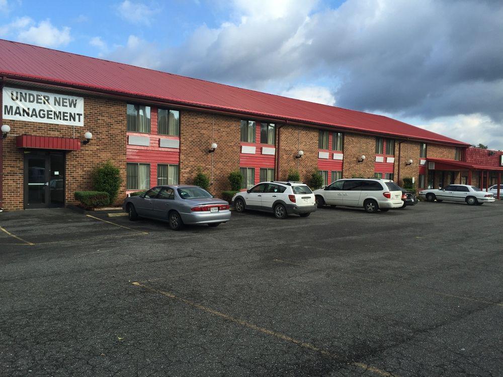 Red Roof Inn Hillsville Eksteriør billede