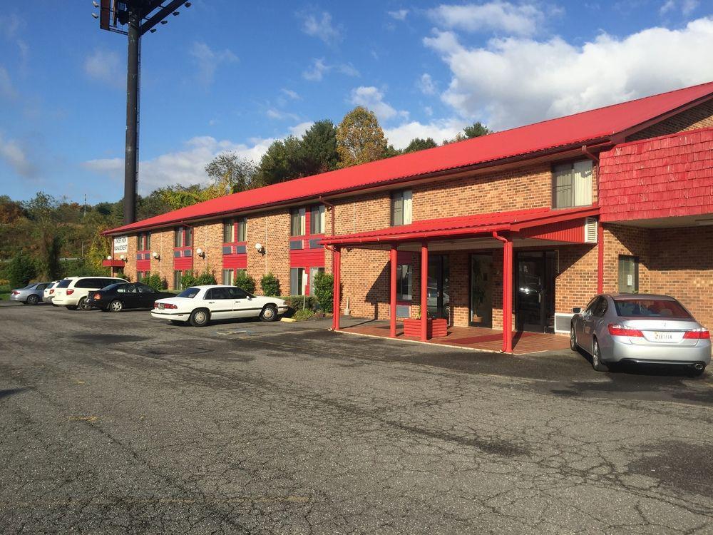 Red Roof Inn Hillsville Eksteriør billede
